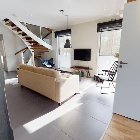 Sandy Kelt - Irish House 公寓式酒店 卡拉约基